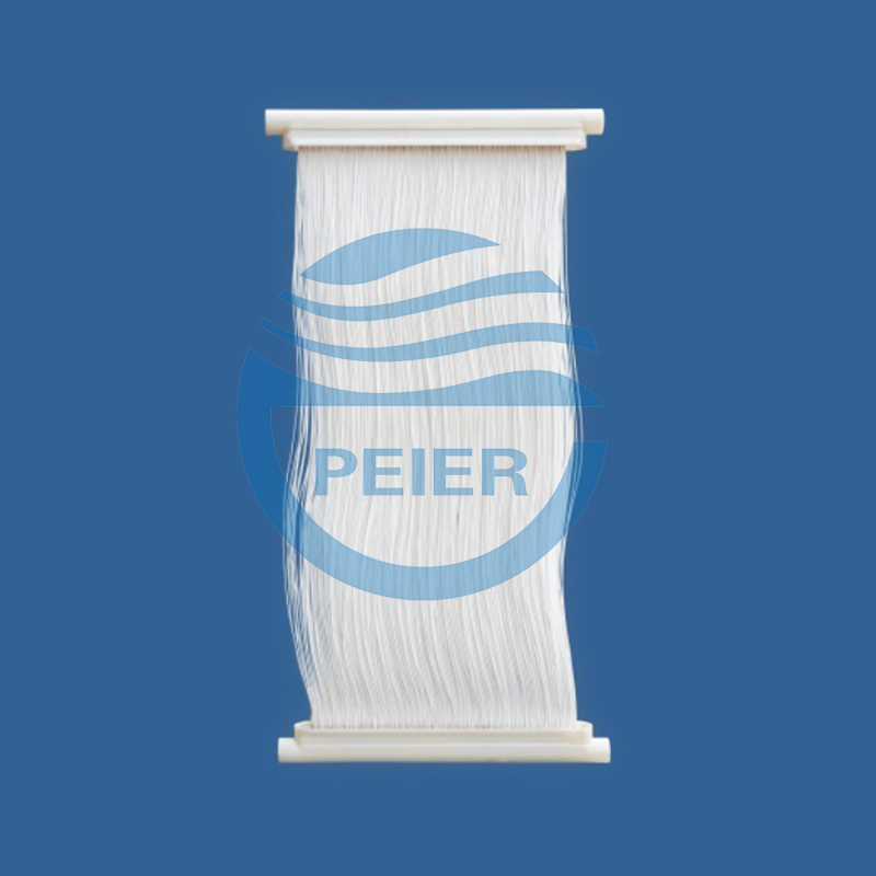 Membrane curtain